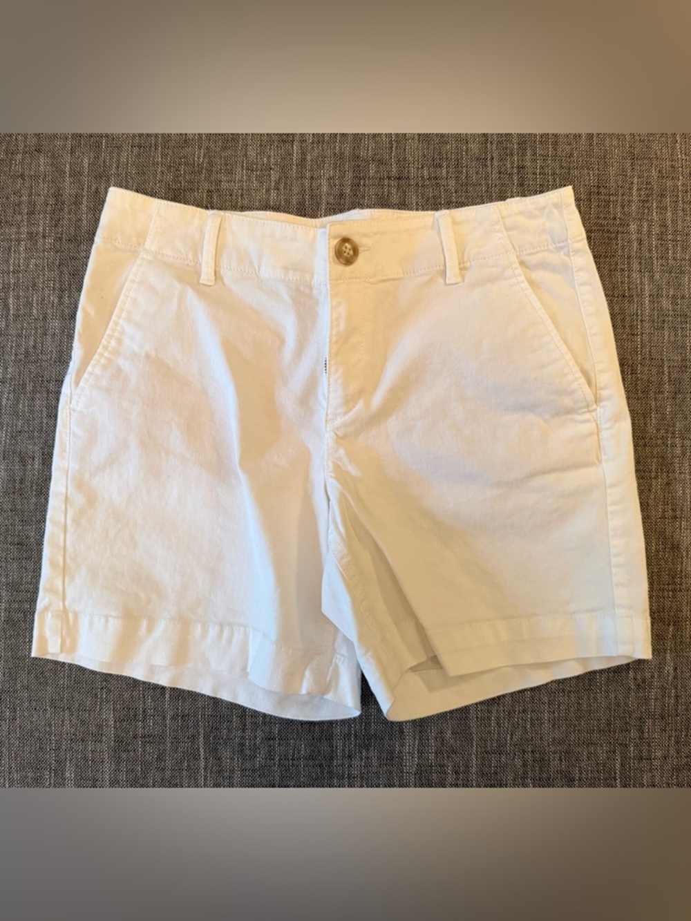 LOFT White 6” Chino Shorts